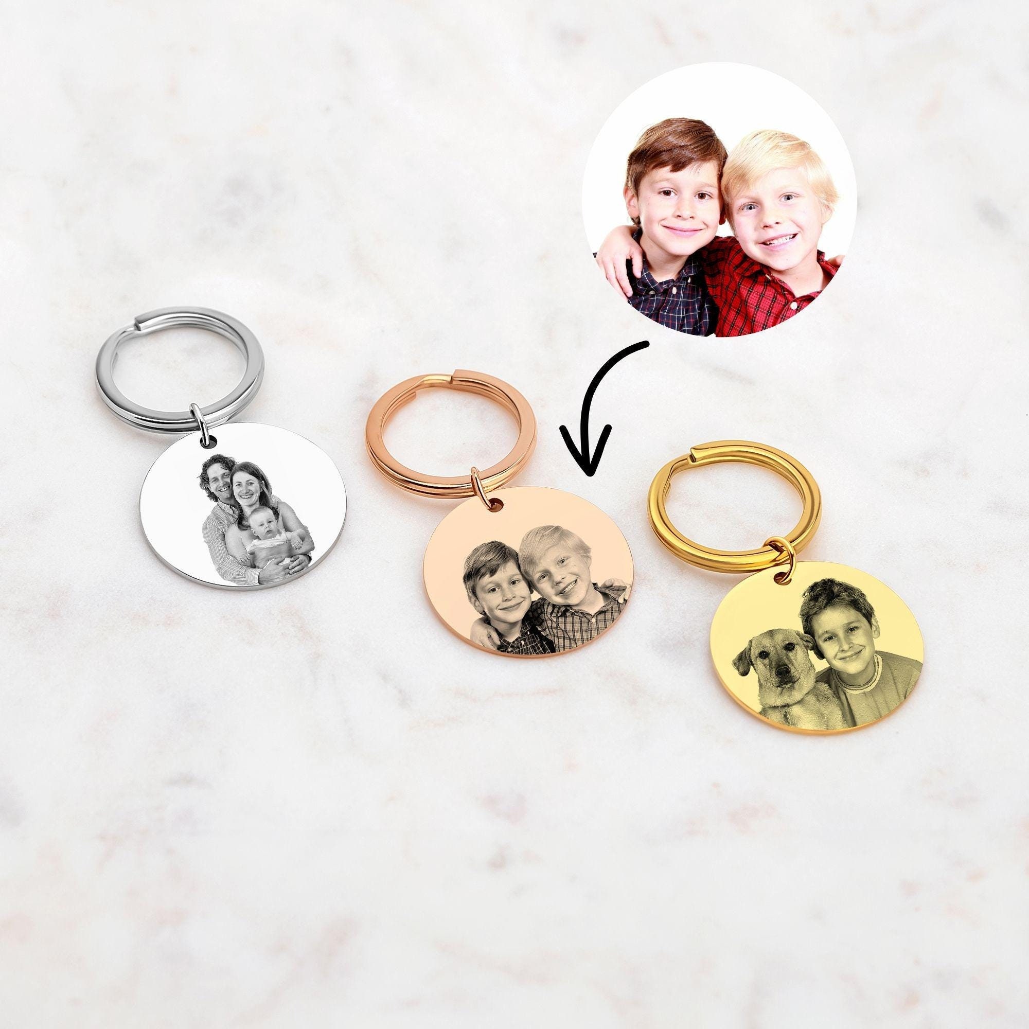 Personalized keychain with photo engraving photo pendant | family man woman child portrait | with desired engraving Mother's Day gift