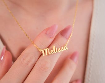 Personalized delicate name necklace with desired name in 925 silver, birthday gift for mom, Mother's Day gift