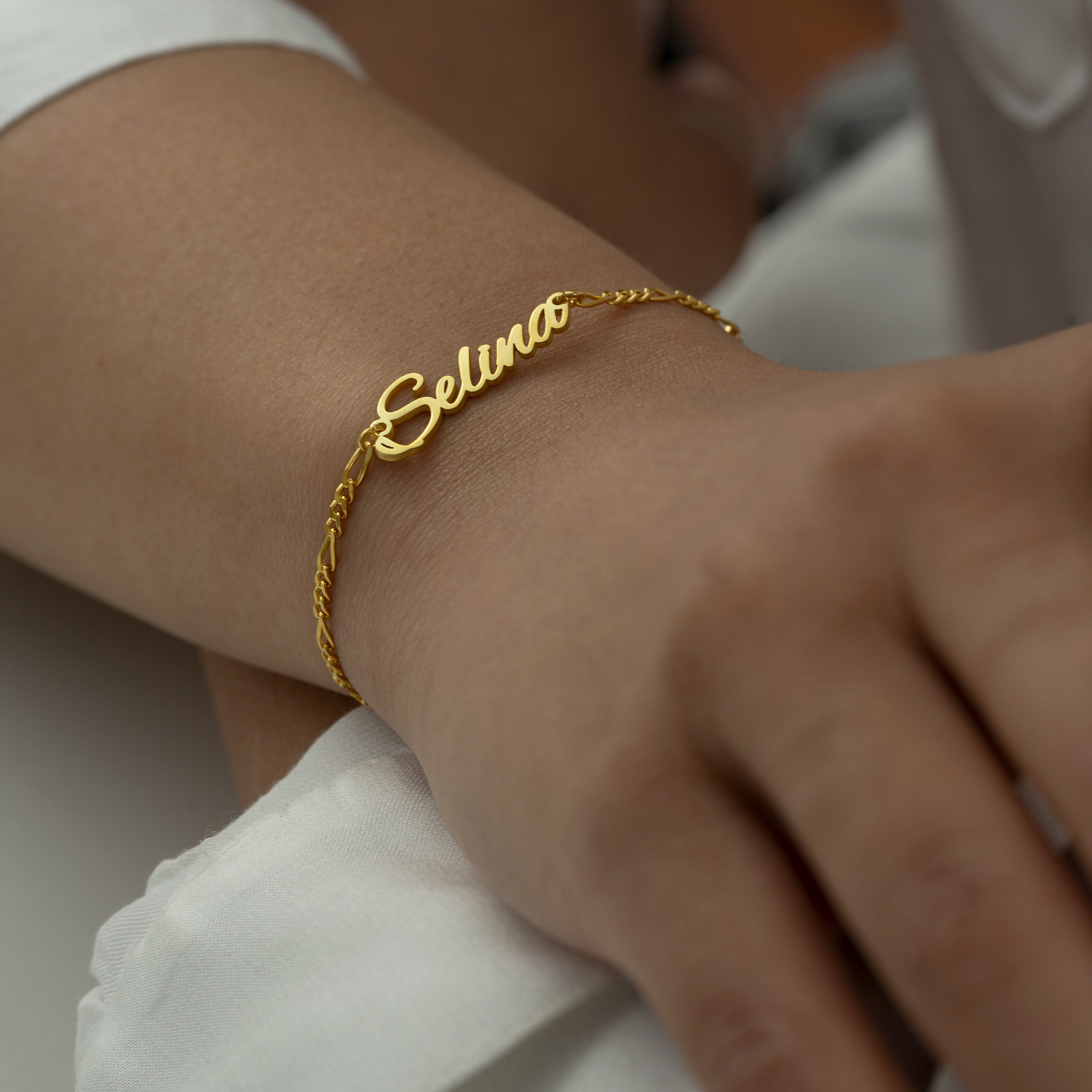 Custom Name Bracelet – Baby Gold