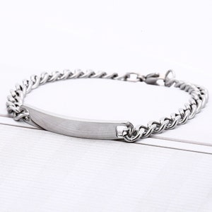 Personalized Engraved Silver Bracelet Made of Stainless Steel Engraving Bracelet for Couples Man Woman Pendant Father's Day Gift Mother's Day Gift image 6