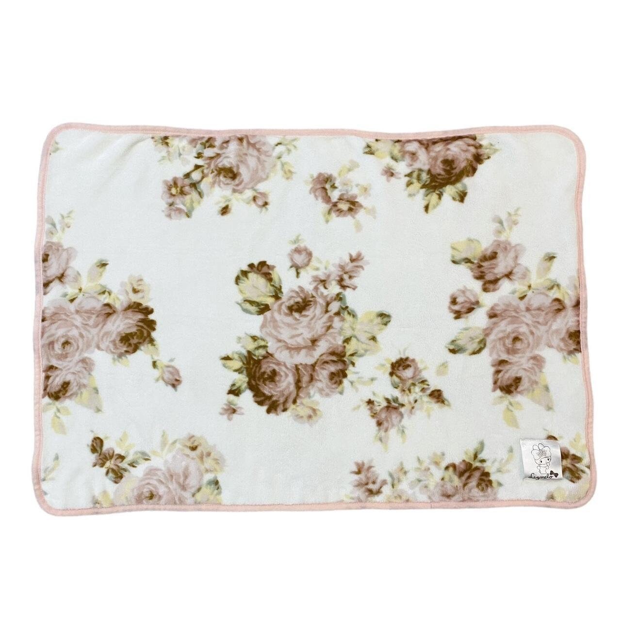 Japan Lizmelo Liz Lisa Roses Blanket Throw - Etsy