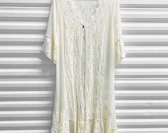 Cardigã longo Mori Kei Axes Femme raro, cor marfim, com camadas de renda, tamanho único.