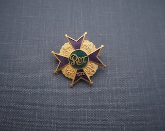 Vintage Rex 1972 Mardi Gras Women's Ducal Pin New Orleans Krewe