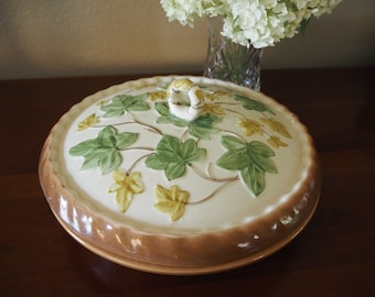 Franciscan Ivy Covered Pie Plate/Dish/Warmer/Keeper Portugal Two Piece Excellent Condition Ceramic