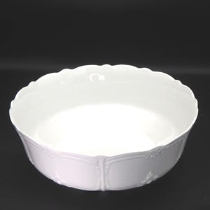 Tirschenreuth Large Salad Serving Bowl Baronesse White 9.75 Inches