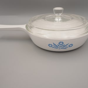 Corningware Skillet with Original Lid P 83 B Cornflower Blue 1 1/2 Pint Menuette