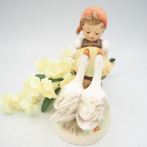 Goebel Hummel &quot;Goose Girl&quot; 47/0  Vintage