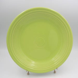Fiesta Chartreuse  Dinner Plate Vintage Fiesta Ware Retired .5 Inches in Diameter