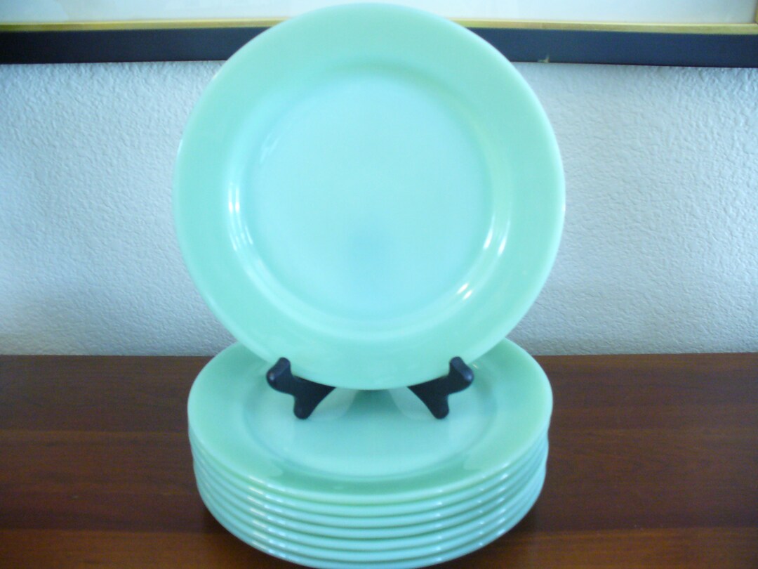 Vintage Fire King Jadeite Restaurant Ware 9 Inch Dinner Plates Sold