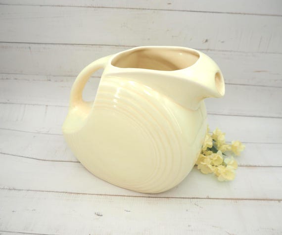 Vintage Original Ivory Fiesta Ware Disc Pitcher Large Canada