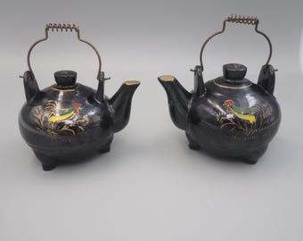 Vintage Teapot Salt and Pepper Shakers: Ceramic Rooster Decor, Marked Japan