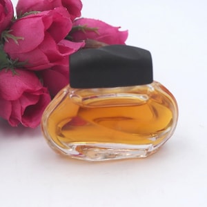 Vintage Estee Lauder &quot;Knowing&quot; Eau de Parfum Miniature Perfume