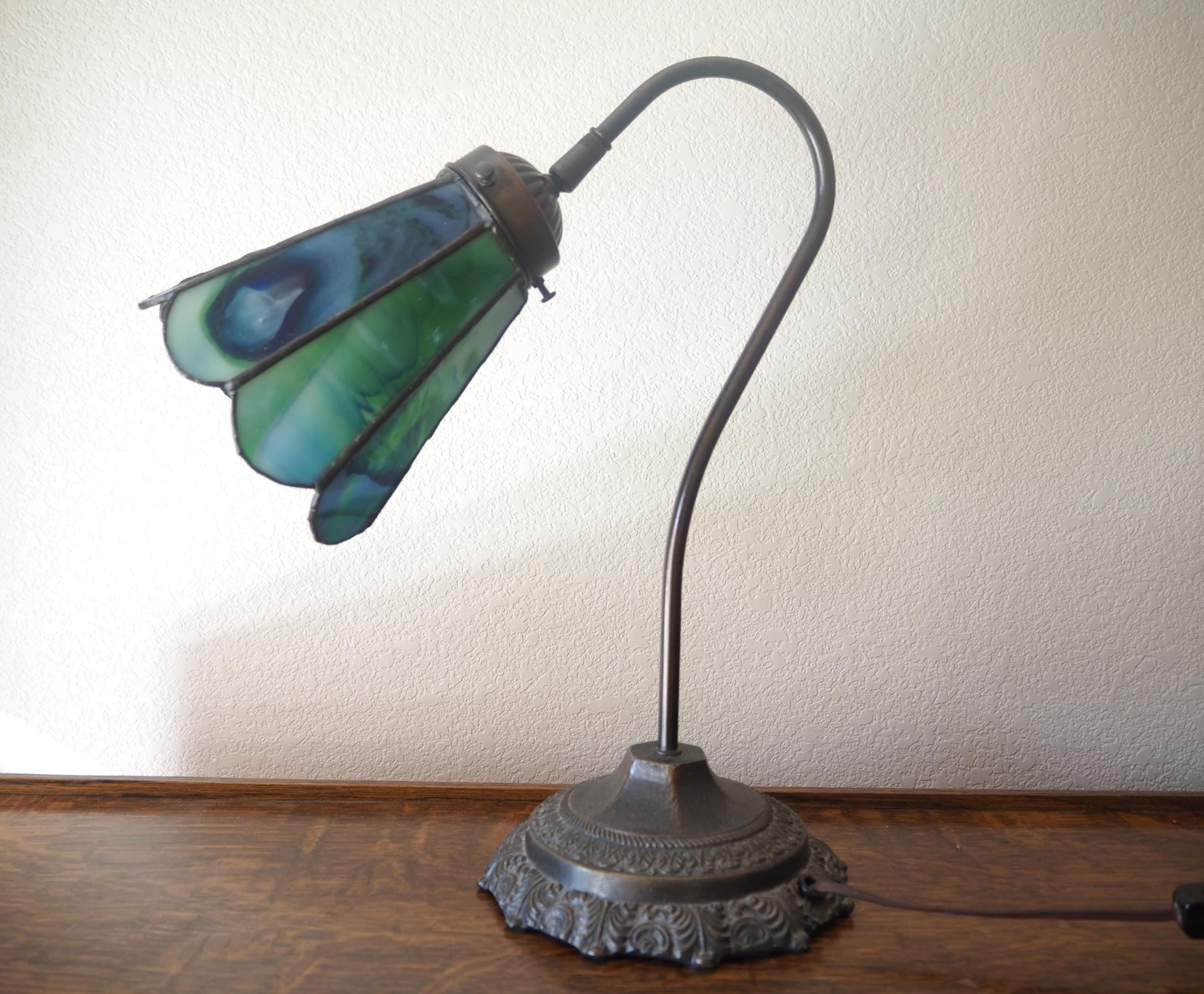 Tiffanys lily lamp - Etsy 日本