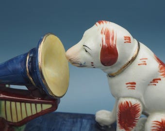 Vintage Nipper RCA Victor Dog and Phonograph Ceramic Figurine - Etsy