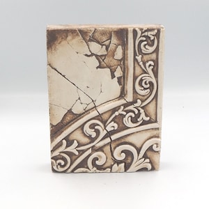 Sid Dickens Memory Block T16 Italian Decorative Molding Retired