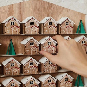 Christmas Advent Calendar Houses, Fill Your Own Wooden Countdown to Christmas, Reusable Advent Calendar image 7