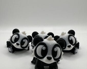 Figura de panda articulada impresa en 3D: decoración de escritorio móvil