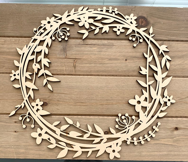 Download Spring-Summer Wreath SVG Cut File for Glowforge Cricut | Etsy