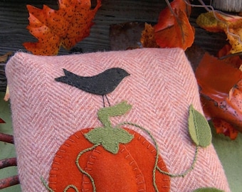 Autumn Pumpkin Pin Cushion Pillow - Wool Applique Pattern - Download