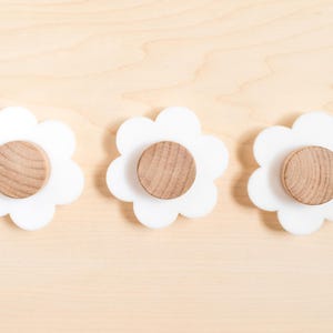 Handmade White Acrylic Daisy Knob With Wood Handle [For Boho Bedroom or Nursery Dresser Décor]