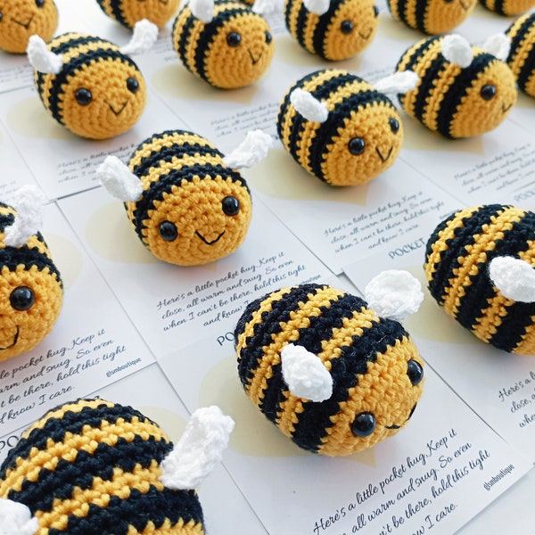 Crochet Bee, Pocket Hug Bee, Handmade Crochet Hug Gift, Miss You Gift, First Day of School, Keychain Bee, Father’s Day Gift.