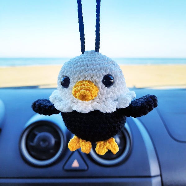 Crochet Bald Eagle Car Charm: Handmade Patriotic Keychain, Gift for Eagle Lovers