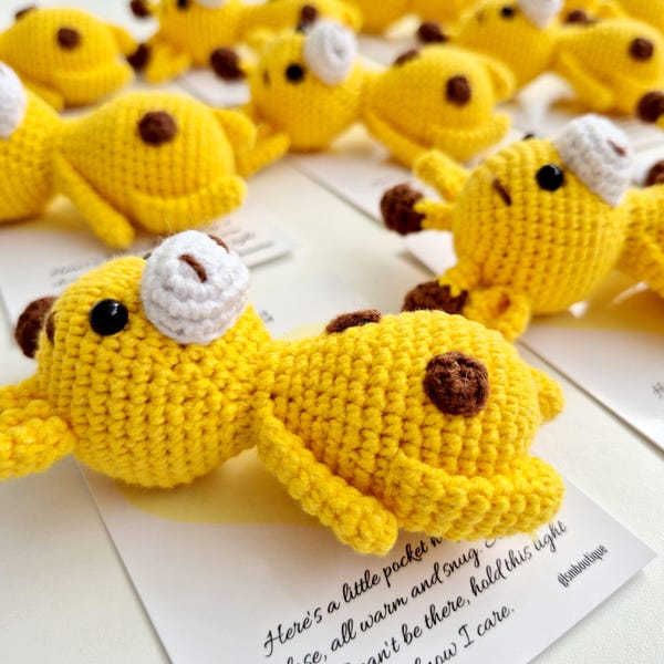 Crochet Giraffe Pocket Hug: Handmade Amigurumi Plush Gift,  Mother's Day Gift