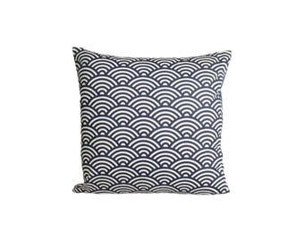 Japanese print pillow, Japanese wave Cushion Cover : 16x16 indigo Japanese print pillow, Japanese print edition pillow