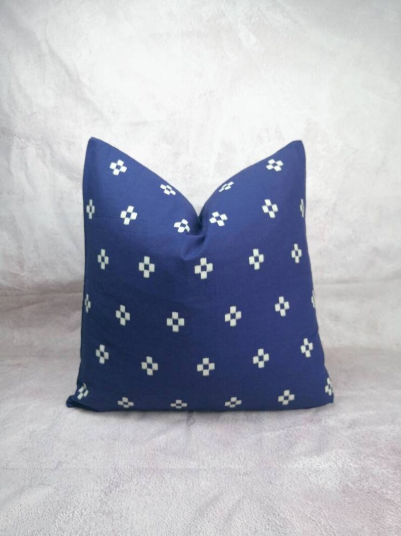 Indigo block print pillow, chiang mai cotton pillow, blue pillow, minimal pillow, Ethic pillow, Hmong pillow, Custom size pillow image 7