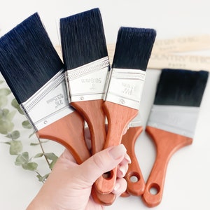 Short Handle Synthetic Paint Brush – Angled Edge, Water-Based Paint image 3