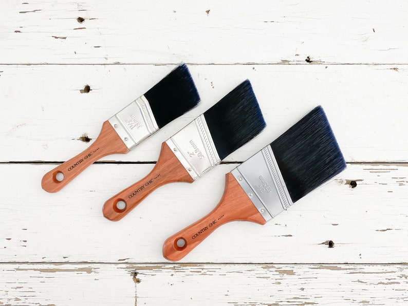 Short Handle Synthetic Paint Brush – Angled Edge, Water-Based Paint image 4