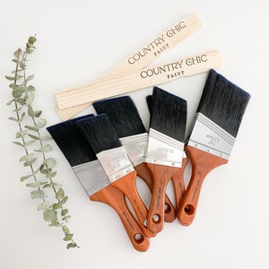 Short Handle Synthetic Paint Brush – Angled Edge, Water-Based Paint image 2