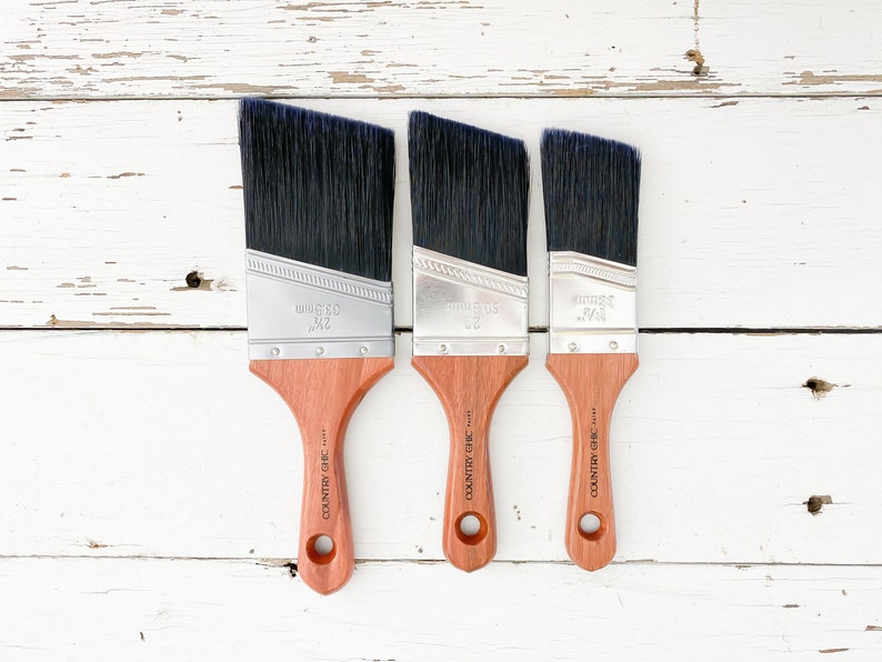 Short Handle Synthetic Paint Brush – Angled Edge, Water-Based Paint image 6