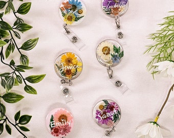 Real Flower Badge Reel Retractable Custom, Personalized Pressed Flower Badge with Name, Birthday Gift for Mom/Nurse/Doctor/Teacher/Therapist