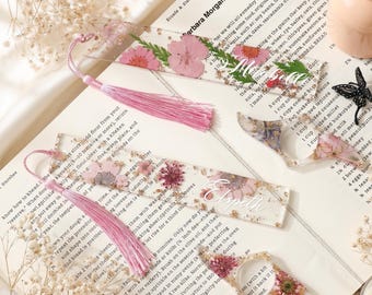 Pressed Flower Resin Bookmark and Page Holder Set, Floral Personalized Bookmark, Bridesmaid Gift, Teacher Gift, Gift for Her