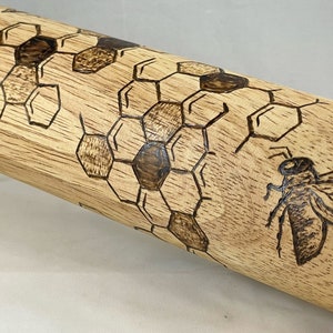 Honeybee Honeycomb Hexagons Wood Burned Rolling Pin, Pyrography Wood Burning Art, Unique Kitchen Gift Gadget Tool Device Honey Bee Bumblebee