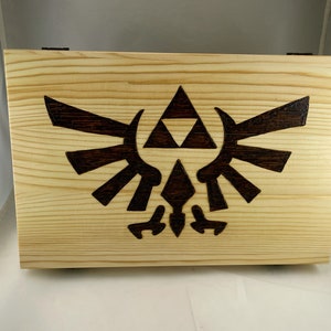 Legend of Zelda Wood Burned Trinket Box | Wood Burn Art/Pyrography | Treasure Chest | Jewelry Keepsake Storage | Triforce Link