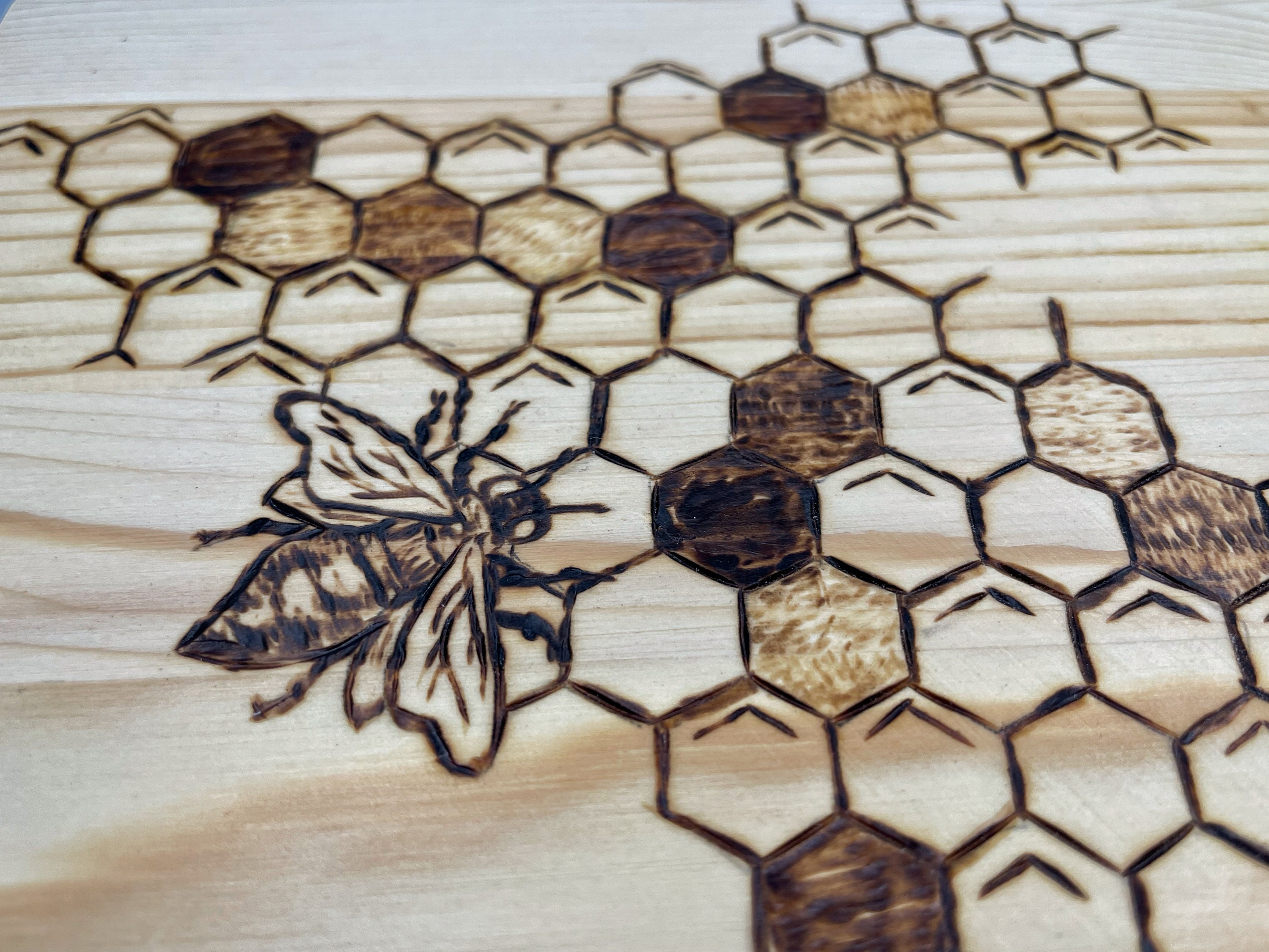 Honeybee Honeycomb Wood Burned Cutting Board – Shop Iowa
