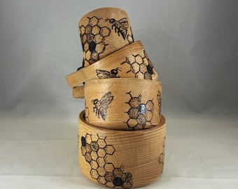 Honeybee Honeycomb Wood Burned Measuring Cup Set | Pyrography/Wood Burn Art | Unique Kitchen Gift | Honey Bumble Bee Hexagon