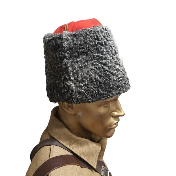 Vintage Winter Faux Fur Hat, Soviet Army Design  … - image 4