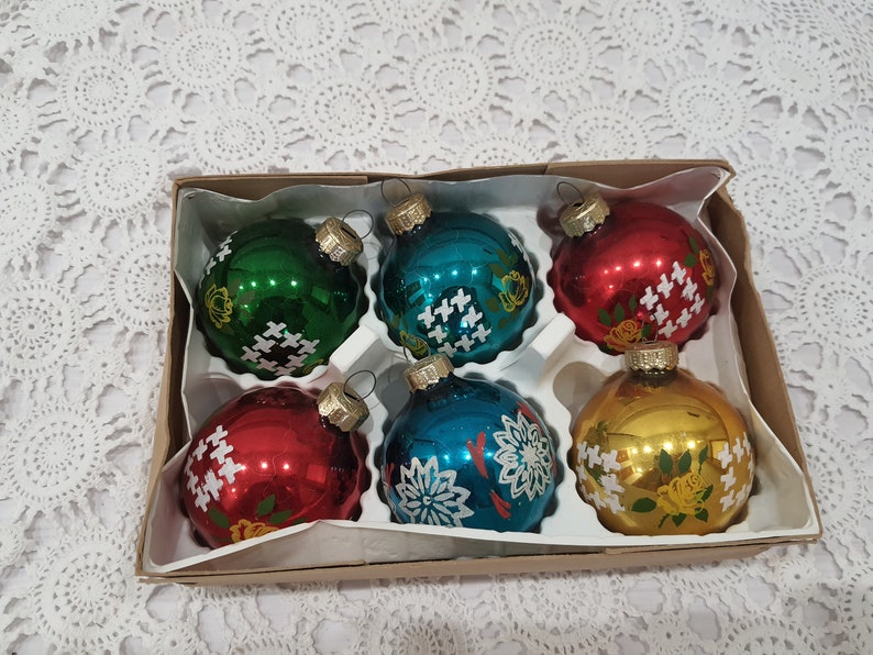 Ensemble arbre de Noël, jouet du Nouvel An soviétique, boule vintage peinte à la main des ornements darbres de Noël. Décorations en verre, rétro. 4