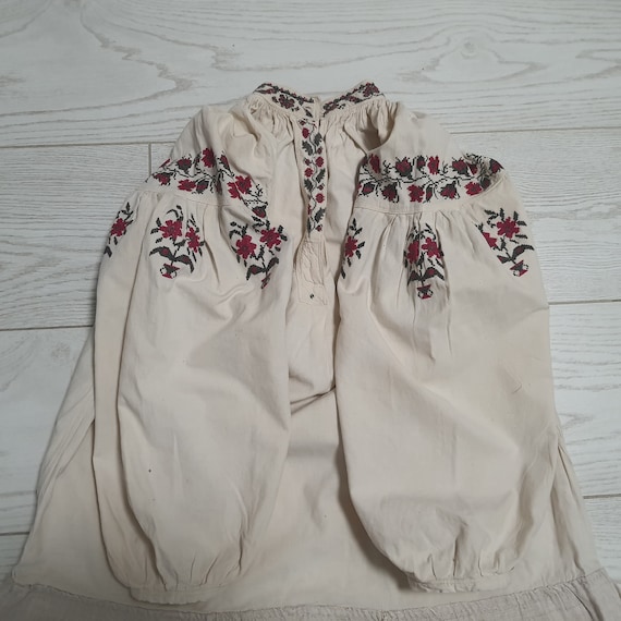 Ukrainian old dress, cross stitch, old Ukrainian … - image 1