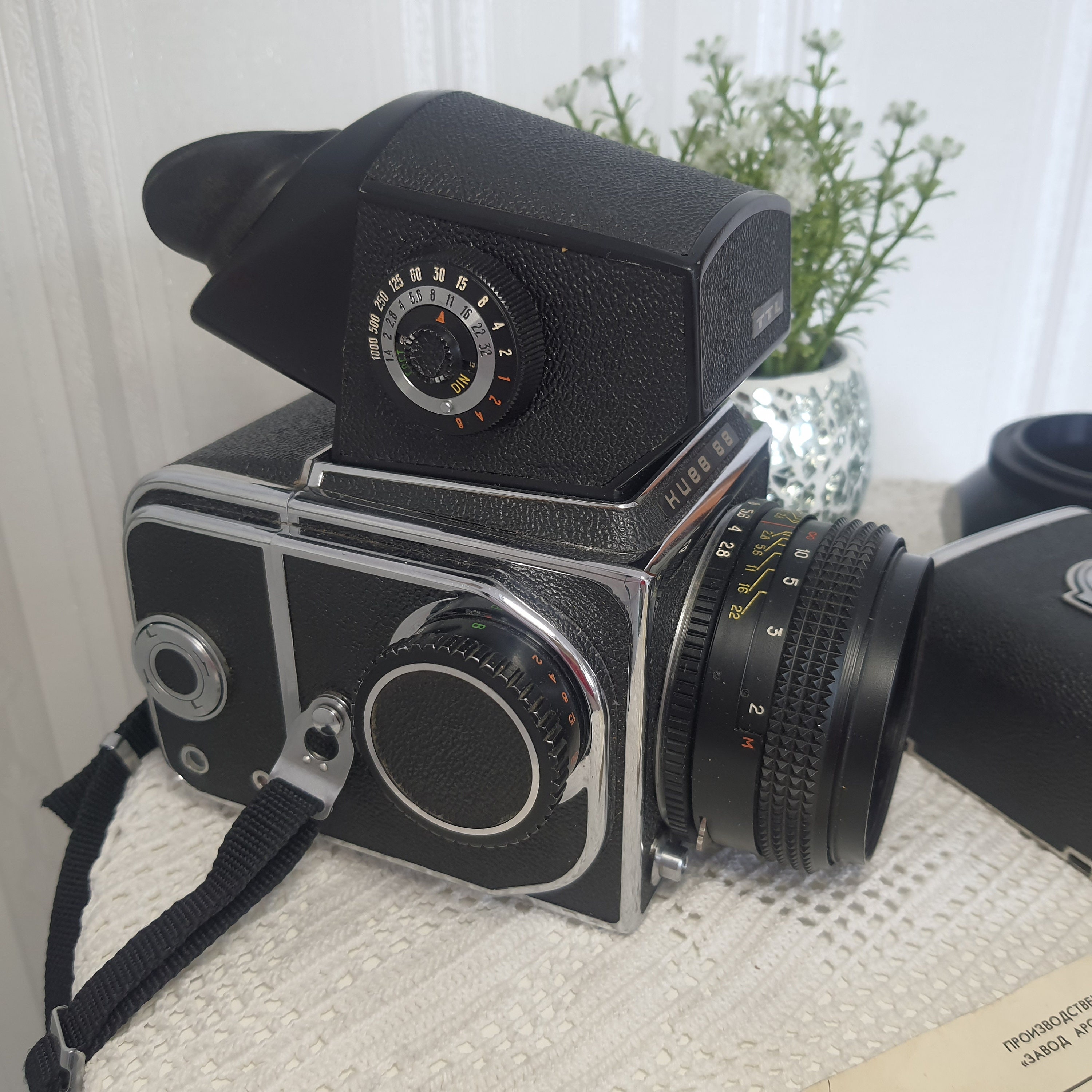 The mighty Salyut-S; Or how I learned to love a Hasselbladski