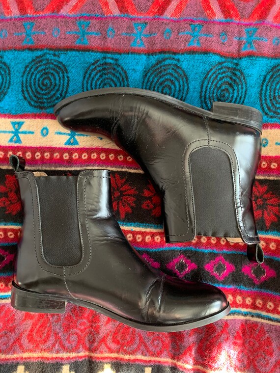 black chelsea boots size 4