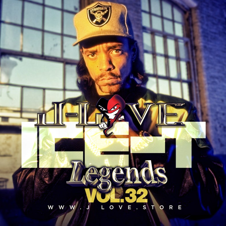 Puede incluir: Un dise&ntilde;o gr&aacute;fico negro y amarillo con el texto "I-Love-Ice-T Legends Vol. 32" y el sitio web "www.jlove.store". Un hombre con una chaqueta negra, una gorra de b&eacute;isbol beige con un logotipo de calavera y huesos cruzados y una camisa a rayas amarilla y negra est&aacute; en el fondo.