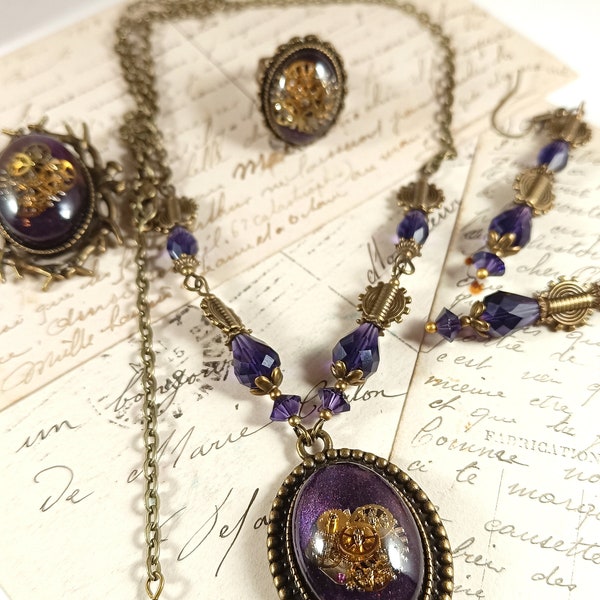 Light steampunk jewelry set