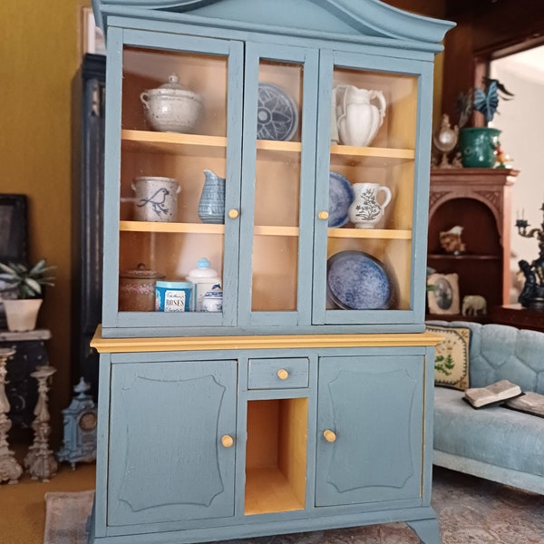 Beautiful hand painted dresser hutch 1:12 scale Dollshouse. Handcrafted miniature Furniture.