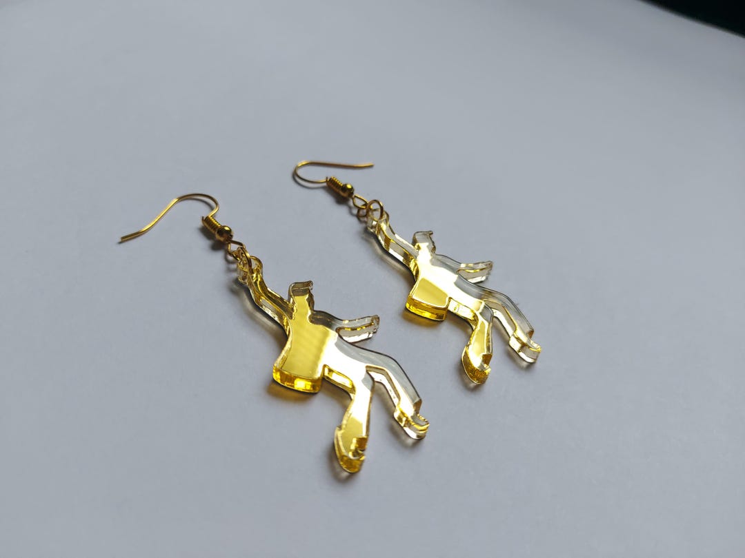 Dangle Singer Retro Rock & Roll Singer Elvis Presley Iconic Pose Mirror Multi Colours ...
