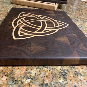 Walnut Cutting Board With Maple Inlay, End Grain, Butchers Block, Wood ...