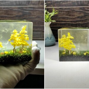 Puede incluir: Un juego de tres tazas de cer&aacute;mica con un acabado mate moteado. Las tazas son en tonos crema, gris claro y gris oscuro. Cada taza tiene un dise&ntilde;o simple y moderno y un asa redondeada.